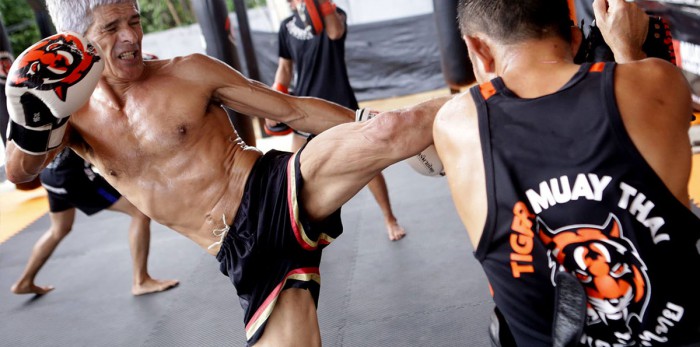最新 タイガームエタイ Tiger Muay Thai トレーニングウェア タンク Mx