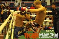 Gassi lands hard knee in Tiger Muay Thai fight