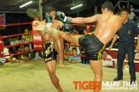Namphon beats former Rajadamnoen Champion