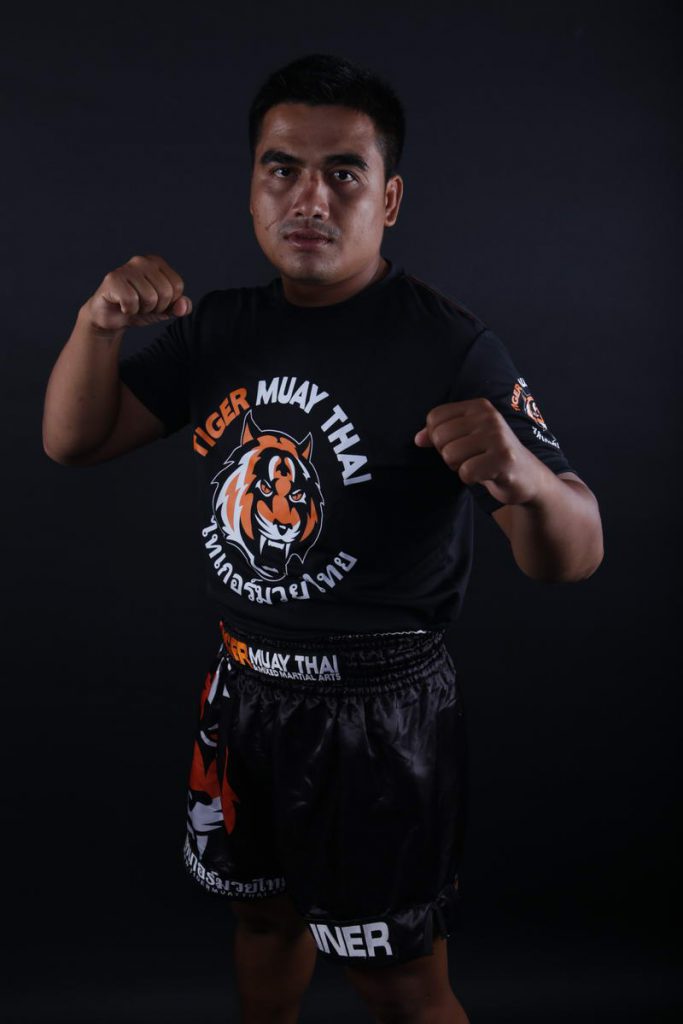 Muay Thai Trainer Jongsana