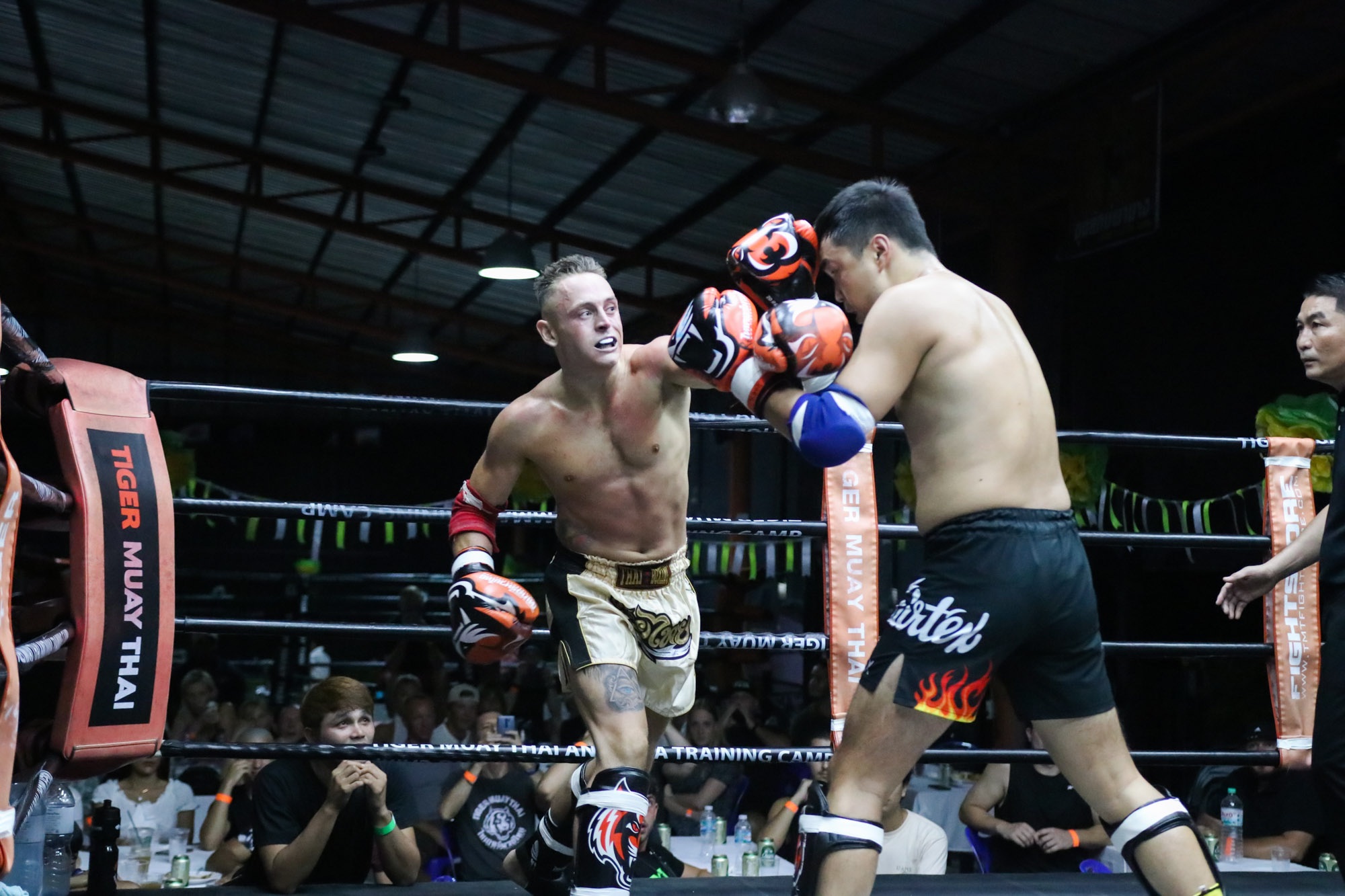 Photos from this past Saturday night’s Fights & Party at BBQ Beatdown 152